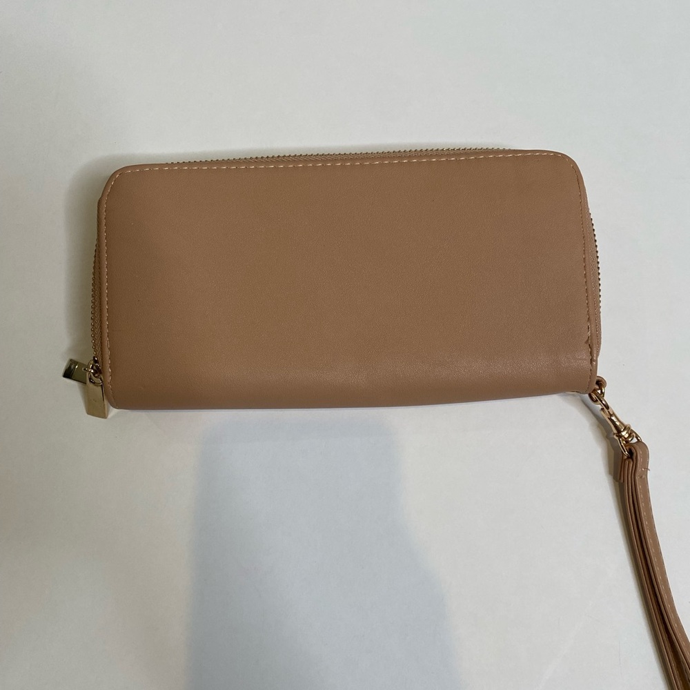 Everyday Zip-Around Wristlet Wallet in Light Tan - Picture 2 of 5
